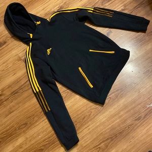 Adidas size small thermal hoodie